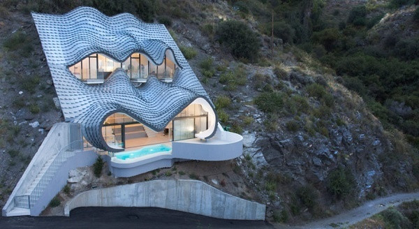 Ngắm 6 ngôi nhà xây ở vị trí hiểm hóc, tưởng như "không thể" mà lại "có thể" ảnh 2 Tim như ngừng đập khi ngắm 6 ngôi nhà được xây ở vị trí đầy hiểm hóc, tưởng như không thể mà lại có thể - Hình 2