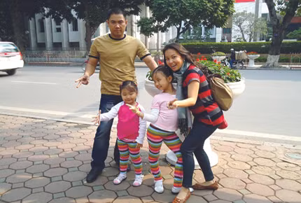 Gia đình hạnh phúc của Cẩm Ly (ảnh nhân vật cung cấp).