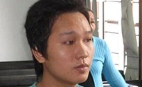 Anh rể leo rào vào cưỡng hiếp em vợ