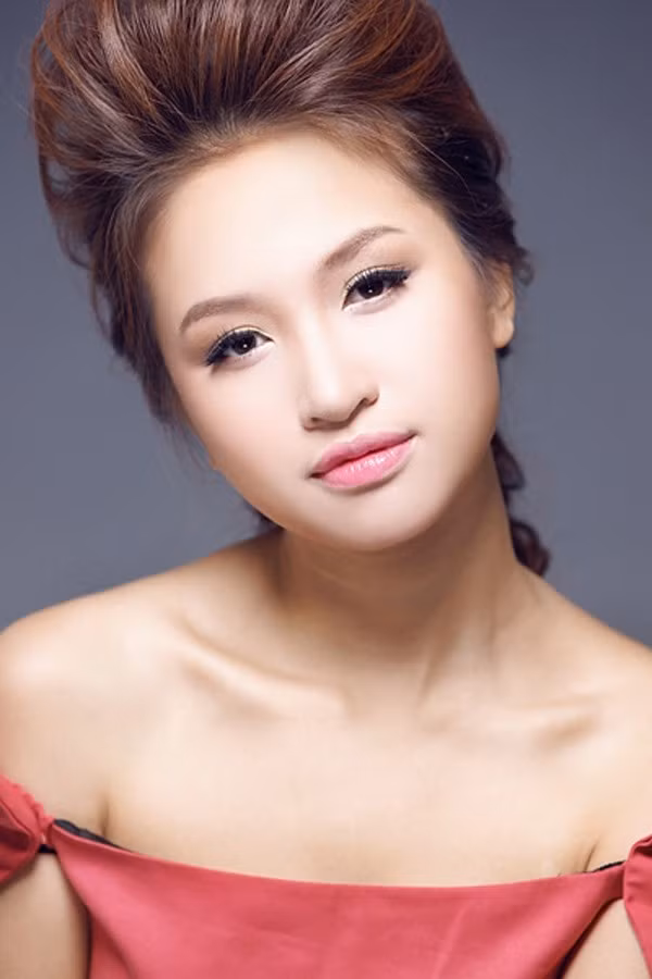 Hotgirl Việt làm mẹ vẫn vô cùng xinh đẹp và quyến rũ