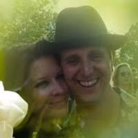 Cor Pan (phải) đã có những linh cảm kỳ lạ trước khi lên máy bay