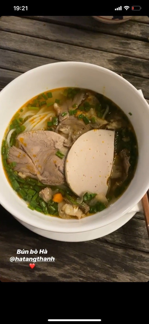 Tiên Nguyễn - Hà Tăng, cặp chị dâu em chồng thân thiết nhất V-Biz ảnh 3 Những lần chứng minh Tiên Nguyễn - Hà Tăng là cặp chị dâu - em chồng thân thiết nhất V-Biz - ảnh 4