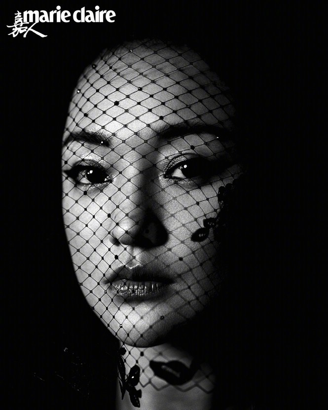 Châu Tấn gần 50 tuổi vẫn quá trẻ đẹp với thần thái mê hoặc - ảnh 10