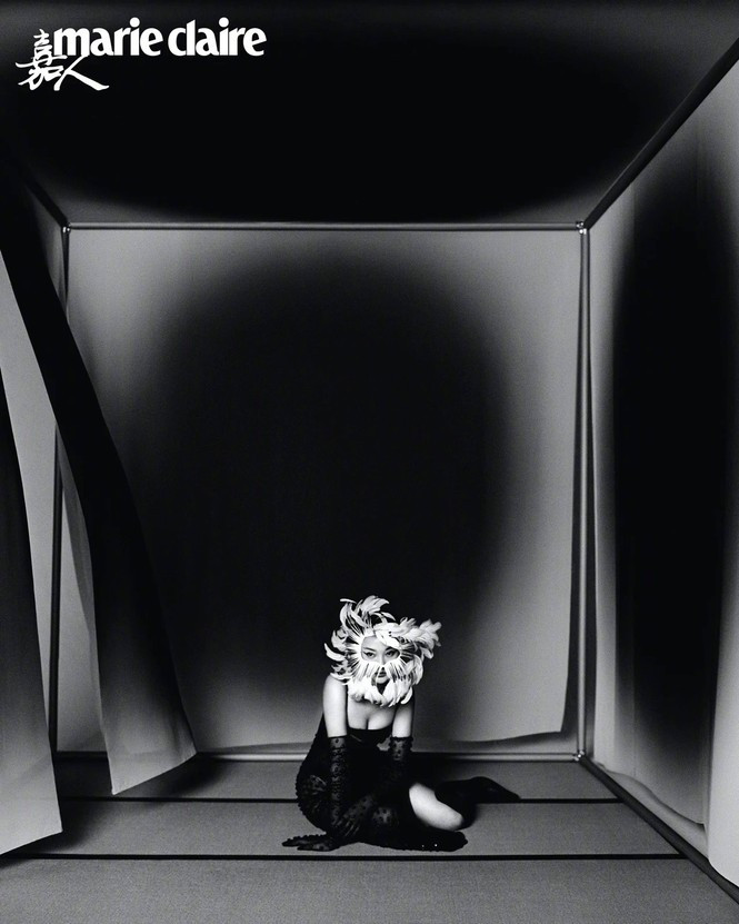 Châu Tấn gần 50 tuổi vẫn quá trẻ đẹp với thần thái mê hoặc - ảnh 16