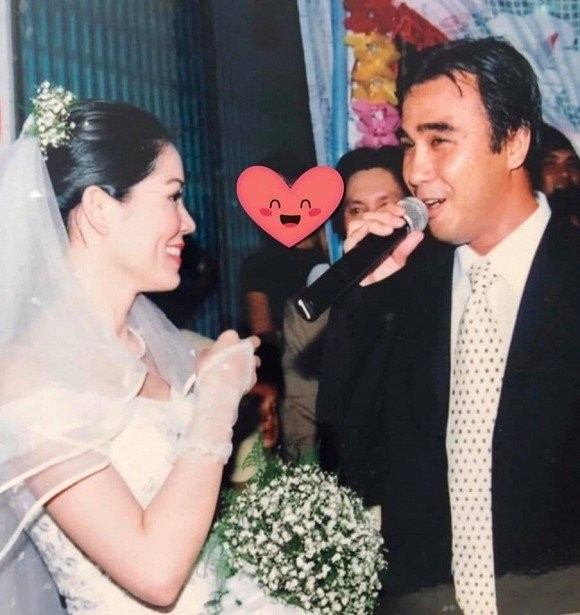 Năm 2005, Dạ Thảo và Quyền Linh làm đám cưới. Năm 2005, Dạ Thảo và Quyền Linh làm đám cưới.