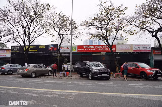 Dịch vụ rửa xe ở Hà Nội hốt bạc dịp Tết Nguyên đán, giá tăng cao gấp 4 lần - 1