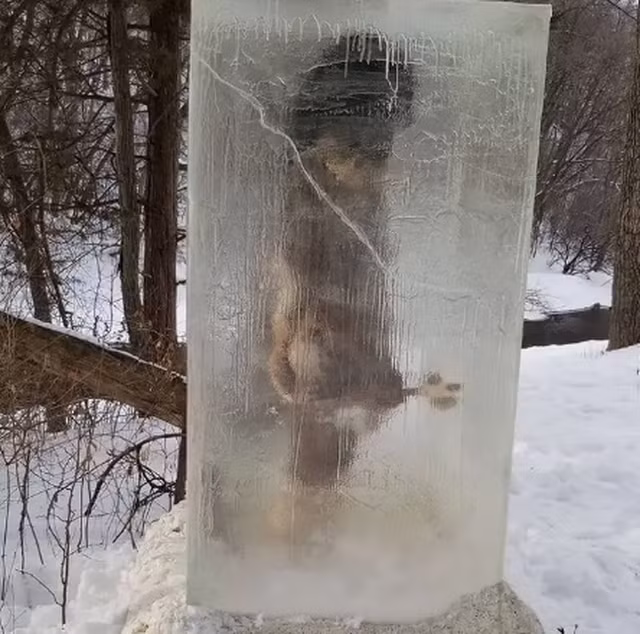 Bí ẩn khối băng chứa người cổ đại xuất hiện trong công viên Mỹ - 3