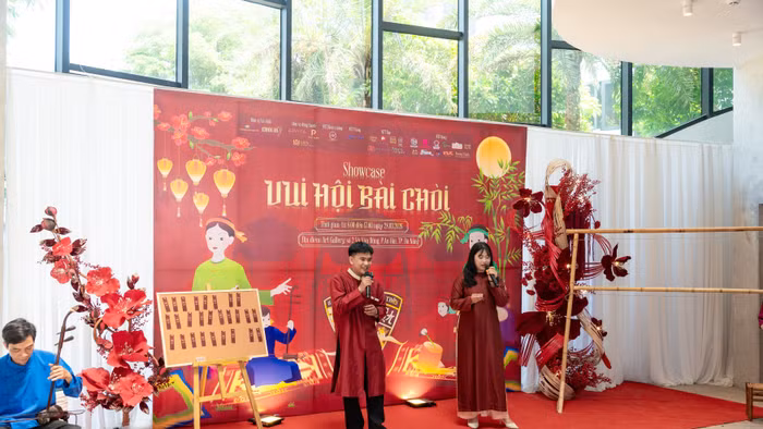 'Anh hiệu', 'chị hiệu' - tên gọi trong nghệ thuật Bài chòi được sinh viên tái hiện sinh động và mới mẻ.