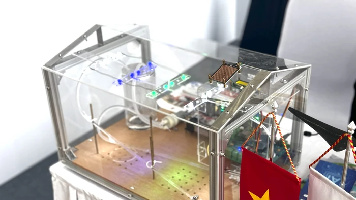 Mô hình đổi mới sáng tạo smart-farm (nông trại thông minh) từ ý tưởng của sinh viên Trường Đại học Việt Nhật JICA (ĐHQGHN).