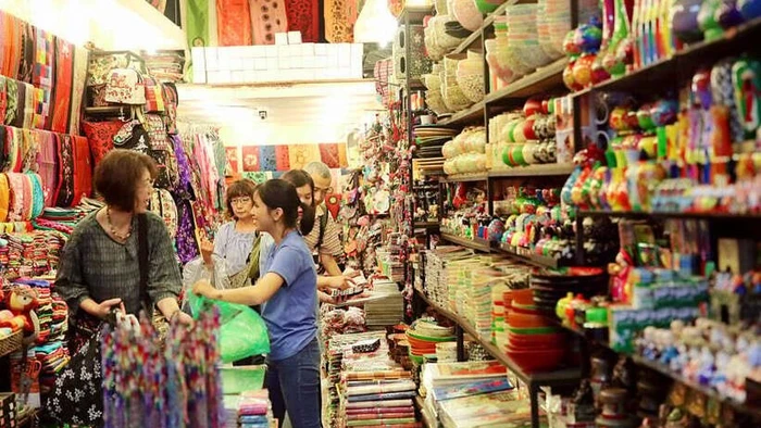 Bộ Tài chính cho biết sẽ sửa đổi tại Luật Thuế giá trị gia tăng, nâng mức doanh thu không phải nộp thuế giá trị gia tăng để đảm bảo tương đồng.