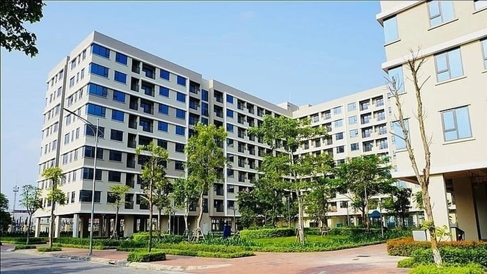 Mọi lời rao bán hay chào mời 'suất' nhà ở xã hội từ môi giới hoặc sàn giao dịch đều không có giá trị pháp lý.