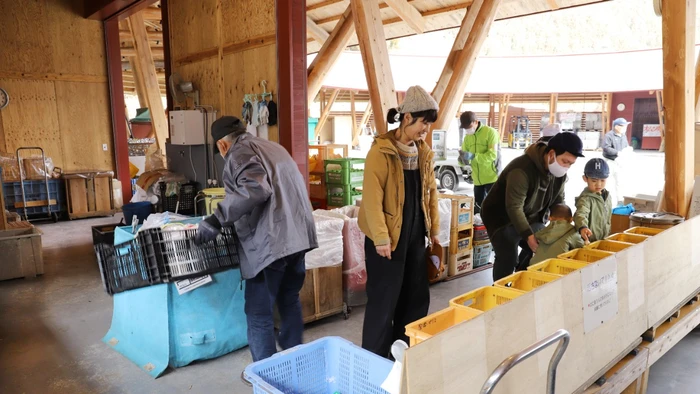 Rác thải chia thành 45 nhóm.