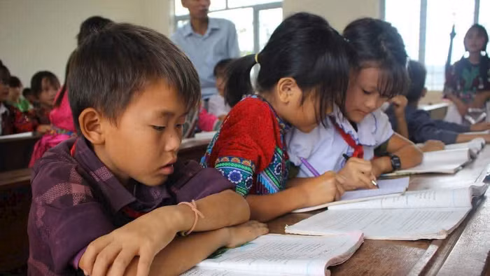 Học sinh tiểu học vùng dân tộc thiểu số Đắk Lắk. Ảnh: TH