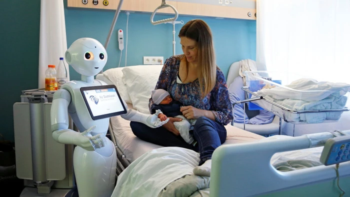 Robot giúp mẹ theo dõi sức khỏe của em bé.