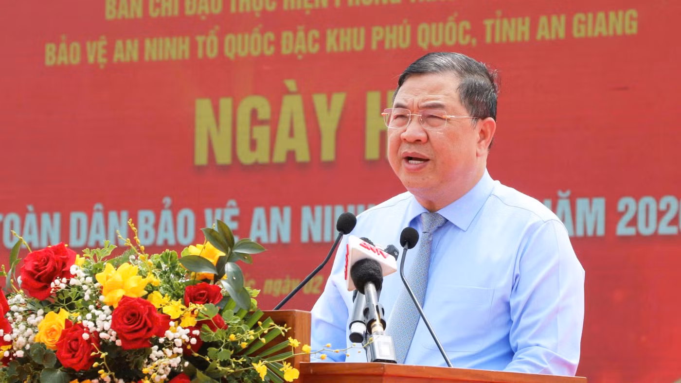 Phó Thủ tướng Thường trực Chính phủ Phạm Gia Túc phát biểu chỉ đạo tại Ngày hội.