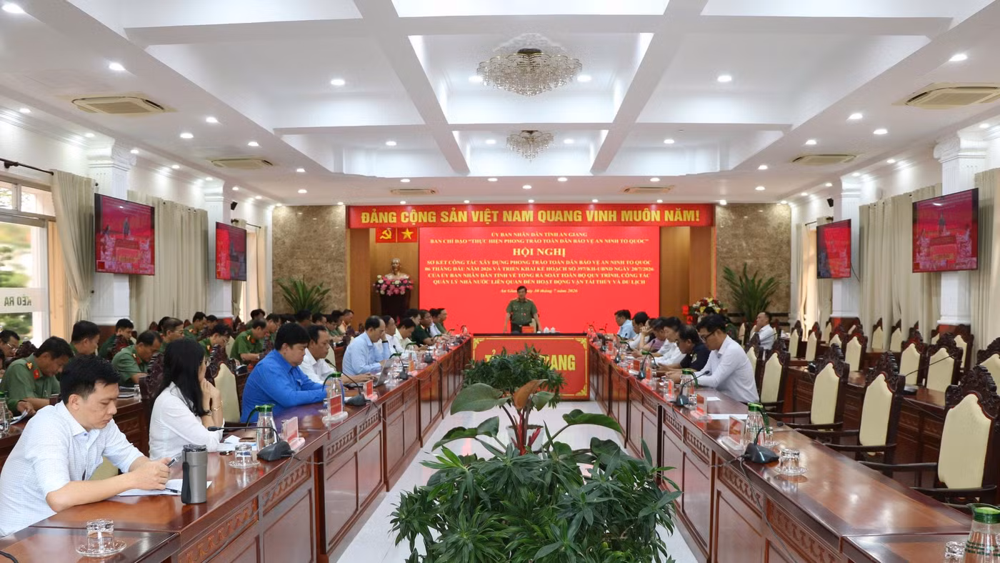 Quang cảnh hội nghị tại điểm cầu UBND tỉnh An Giang.