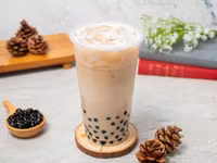 Khi uống trà sữa, ít đường mới là “chân lý”. (Ảnh: ITN)