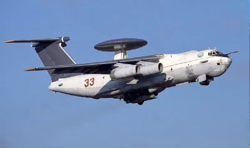 A-50 'chiếu sáng' F-16 Ukraine để tên lửa phòng không bắn hạ