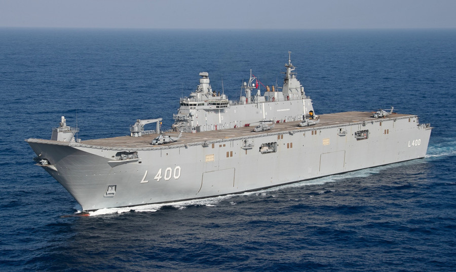 turkish-navy-amphibious-assault-ship-tcg-anadolu-l400-steams-in-the-mediterranean-sea.jpg