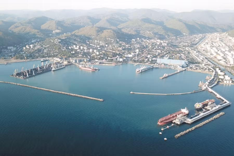 port-tuapse.jpg