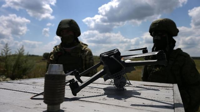 Công nghệ AI giúp UAV 'miễn nhiễm' tác chiến điện tử