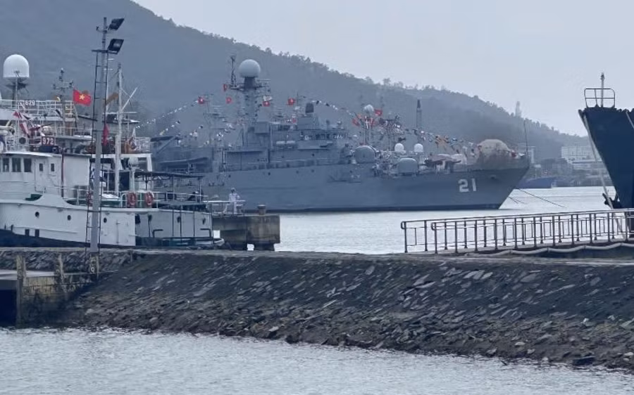 Tàu hộ vệ lớp Pohang thứ ba từ Hàn Quốc