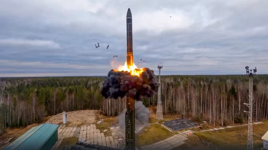 Chuyên gia quân sự nói về khả năng Nga dùng vũ khí hạt nhân đáp trả Ukraine