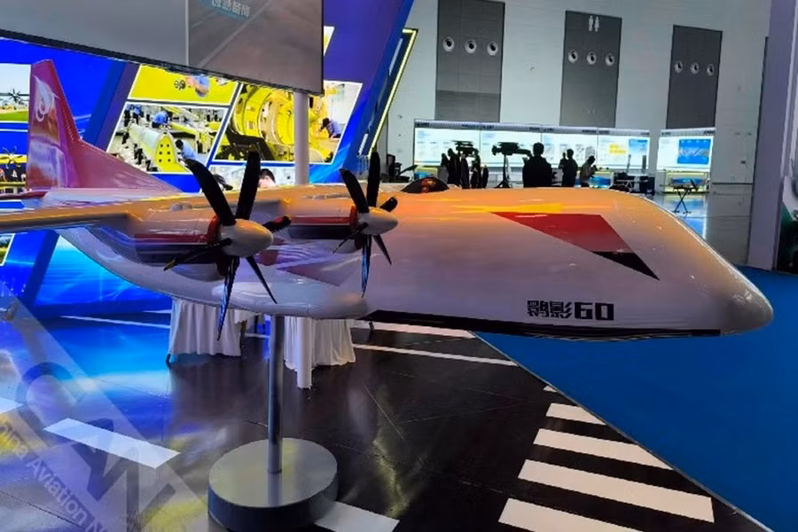 Ra mắt máy bay chở hàng không người lái lớn nhất thế giới