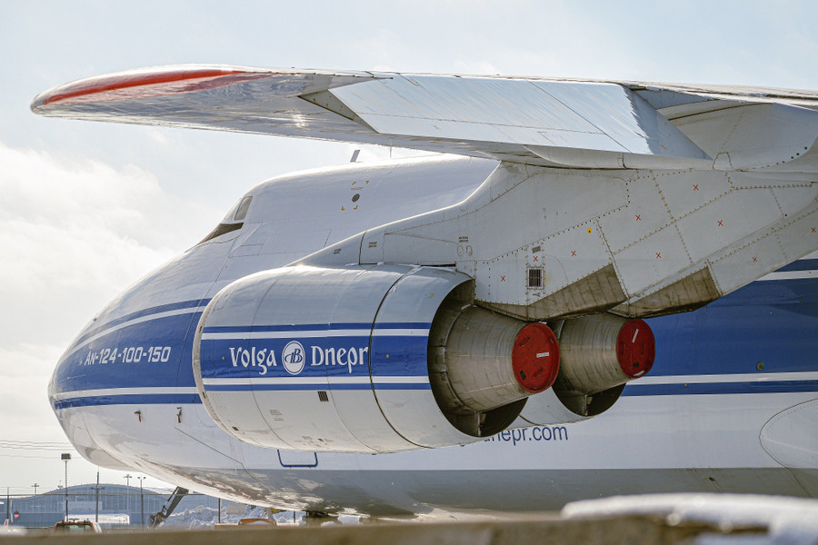 Nhà tài phiệt Yevgeny Solodilin sẽ cứu được Tập đoàn Volga-Dnepr? volga-dnepr-airlines-antonov-an-124-ruslan-at-toronto-pearson-international-airport-yyz-7432-3304.jpg