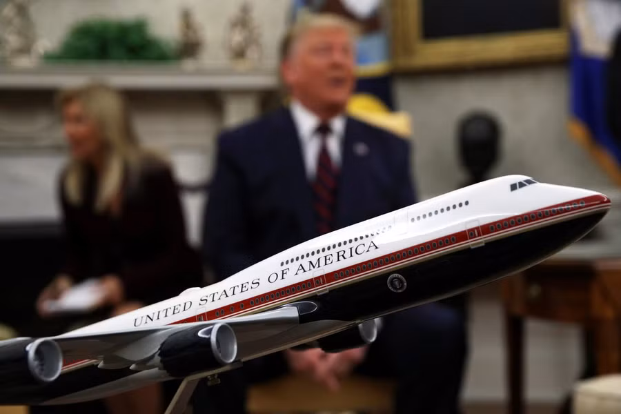 Kinh phí chế tạo Air Force One mới tăng phi mã lên... trên 4,3 tỷ đô la