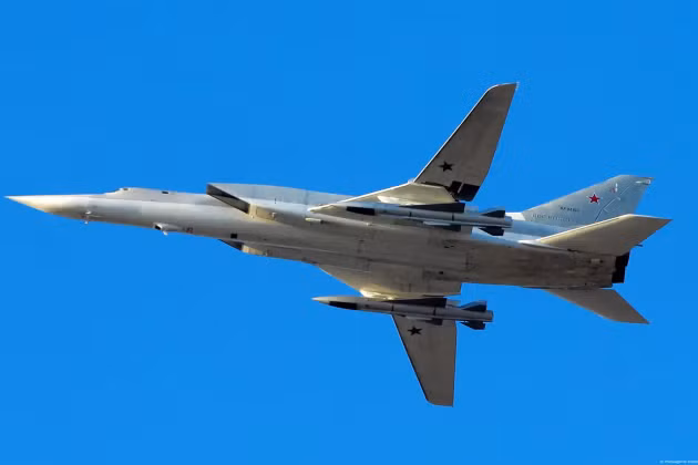 4 Tu-22M3M cùng nhiều Su-57 tấn công cực lớn trên biển Đen