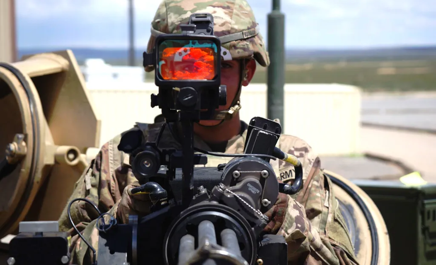 Súng máy M134 Minigun tạo ra lớp phòng thủ cuối cùng cho xe tăng Abrams trước UAV cảm tử. s-1-738-8001.png