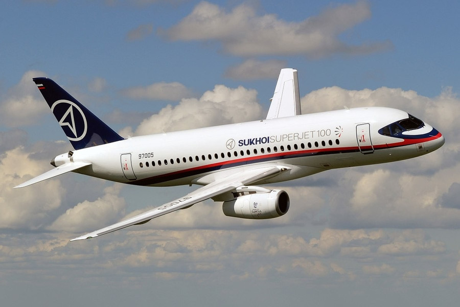 Niềm tin vào máy bay SSJ-100 đang bị lung lay dữ dội. 1200px-sukhoi-superjet-100-5096752902-cropped.jpg