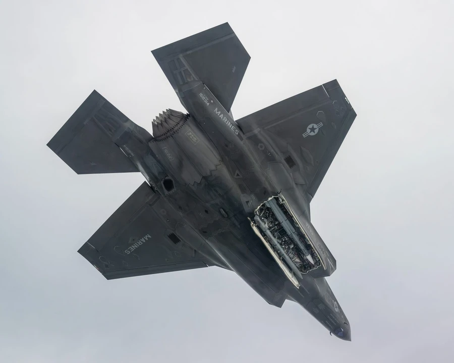 Cột mốc lịch sử khi tiêm kích F-35B lần đầu tiên phóng tên lửa Meteor