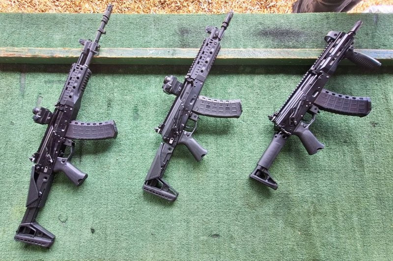 Súng trường tấn công AK-12 và bản nhỏ gọn - AK-12K cùng AK-12SK. photo-2025-05-14-14-21-23-e0f.jpg
