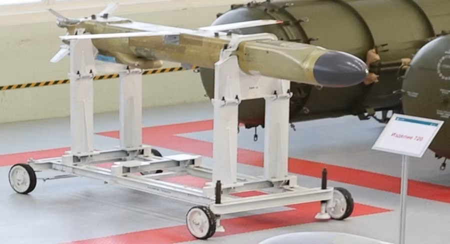 Cần bao lâu để phát triển tên lửa 'tương tự JASSM' cho Su-57?