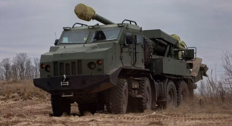 Sản xuất hàng trăm khẩu pháo Bogdana và Bogdana-BG 'nhanh chóng mặt'