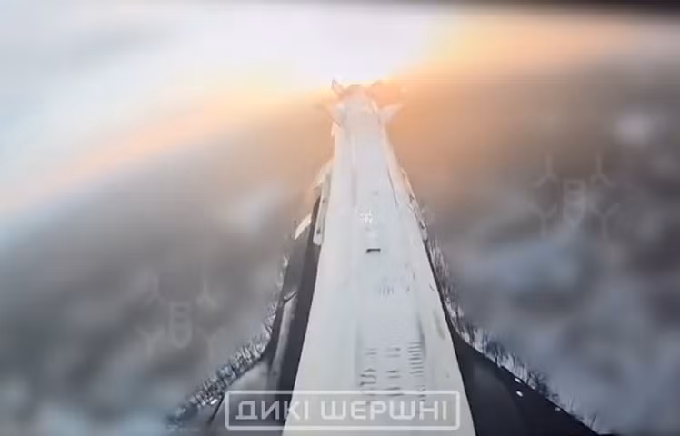 Trận chiến không người lái: UAV STING bắn hạ Shahed trang bị tên lửa R-60