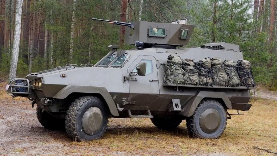 Xe bọc thép Oncilla đang được Ukraine sản xuất tại Ba Lan. 1200-0-1678984190-6711.jpg