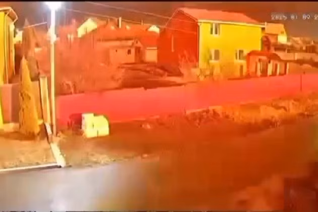 Ukraine bất ngờ tấn công UAV quy mô lớn vào hàng loạt vùng lãnh thổ