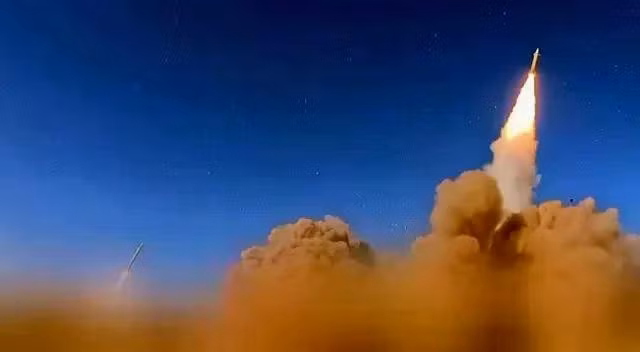 Quân đội Iran đang thay đổi chiến lược đáp trả?