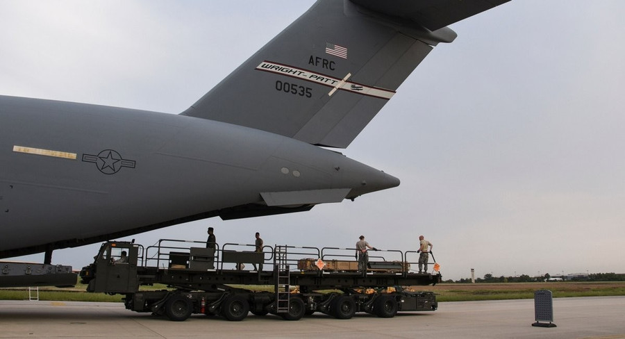 Mỹ cần tới... 73 chuyến bay C-17 để đưa 1 tiểu đoàn Patriot ra điểm nóng
