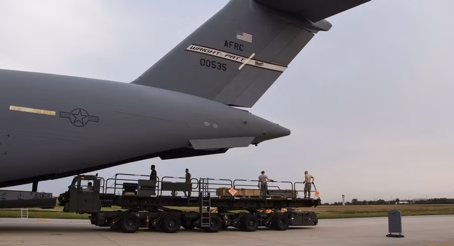 Mỹ cần tới... 73 chuyến bay C-17 để đưa 1 tiểu đoàn Patriot ra điểm nóng
