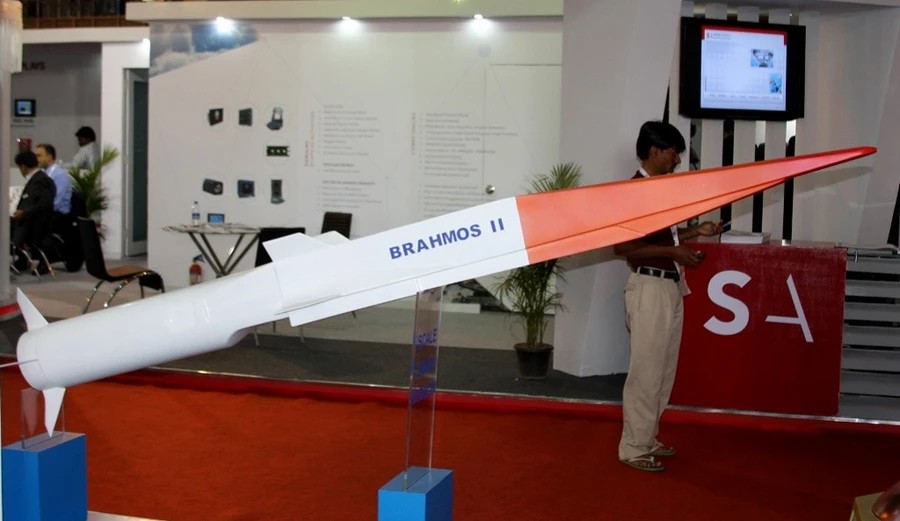 Ấn Độ muốn đưa Zircon vào BrahMos II nhưng kết quả lại trở thành LRAShM