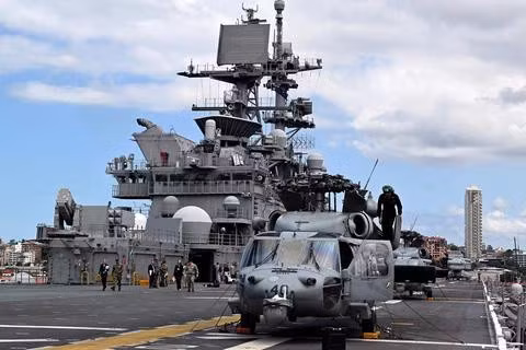 Tổng thống Trump đã buộc phải từ bỏ chiến dịch chiếm đảo Kharg?