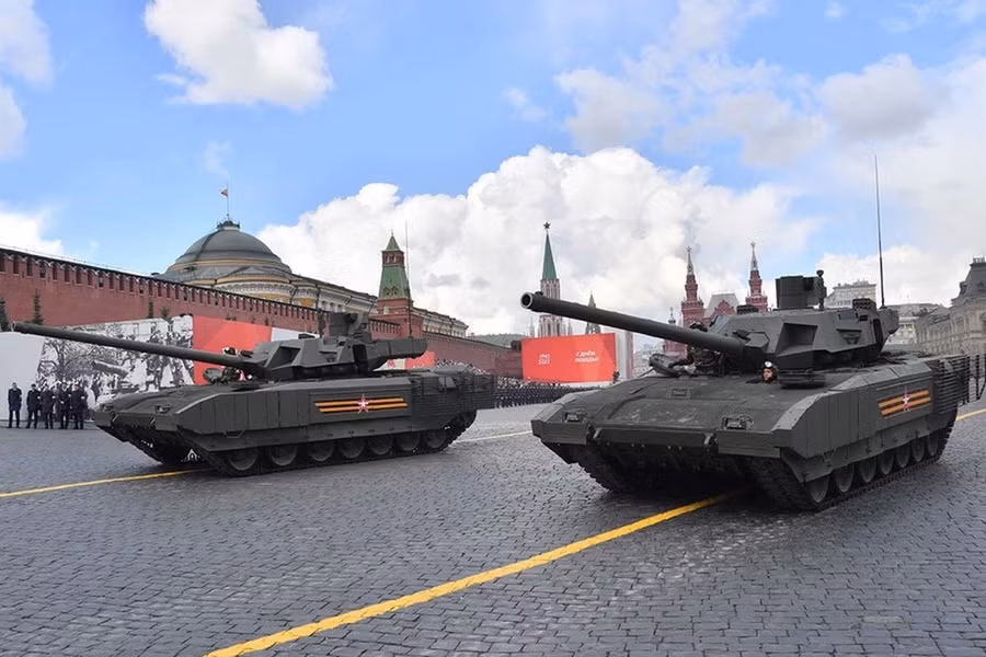 16 xe tăng Armata sản xuất loạt mang pháo 152 mm sắp được bàn giao?