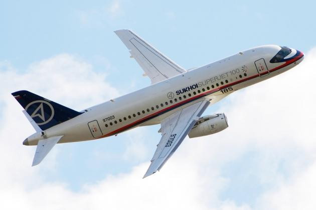 Độ tin cậy của máy bay Sukhoi Superjet liên tục bị nghi ngờ. sukhoi_superjet_100-95_sukhoi_an1572876.jpg