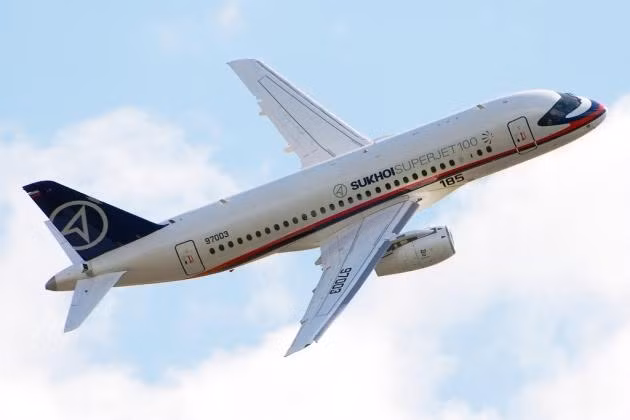 sukhoi_superjet_100-95_sukhoi_an1572876.jpg