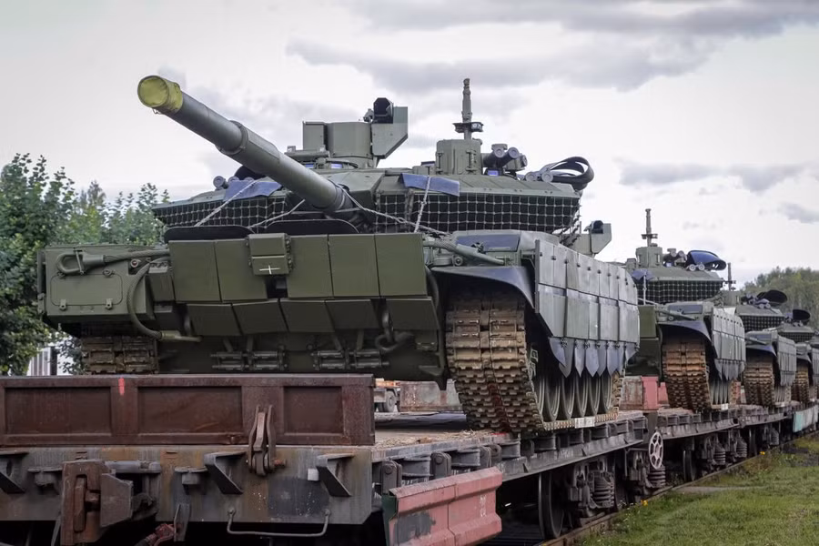 Có thể sản xuất tới 300 xe tăng T-90M mỗi năm