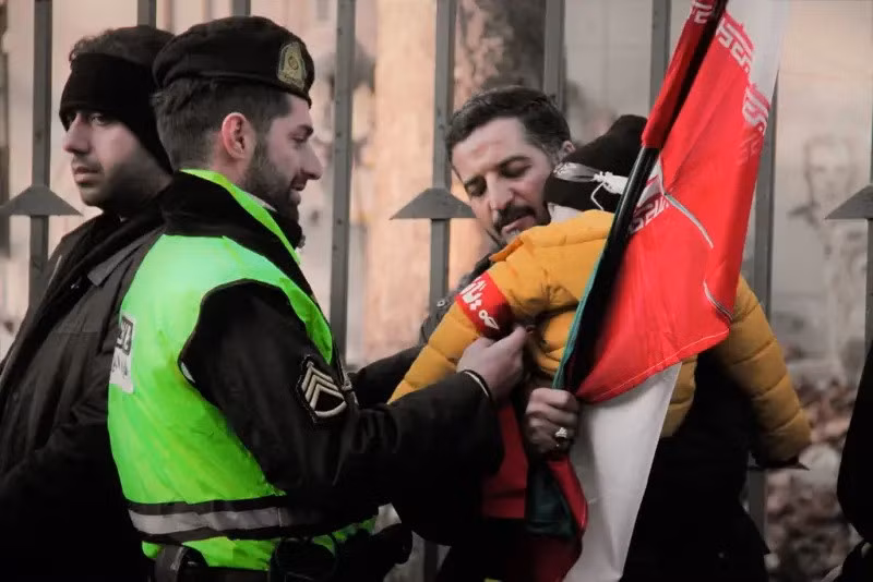 Sự sụp đổ của chính quyền Assad có thể khiến Iran thoát khỏi cô lập